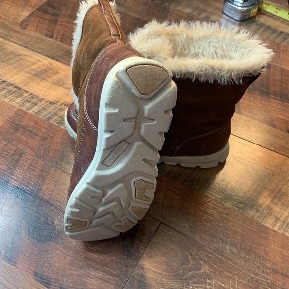 Boots - Leather and man made upper balance material with faux fur in box 32 - Picture 4 of 7